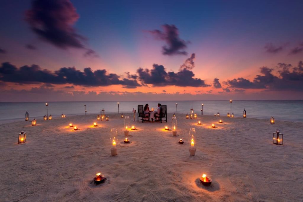 Курорт Baros Maldives благодарит врачей, борющихся с пандемией