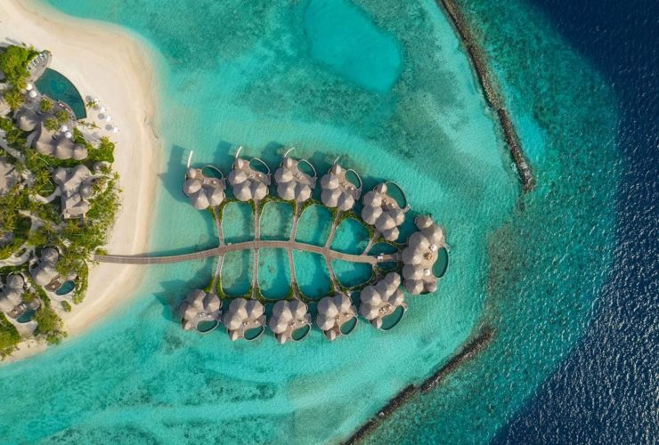В The Nautilus Maldives начался сезон мант Hotel The Nautilus Maldives Water Villas Aerial View, фото