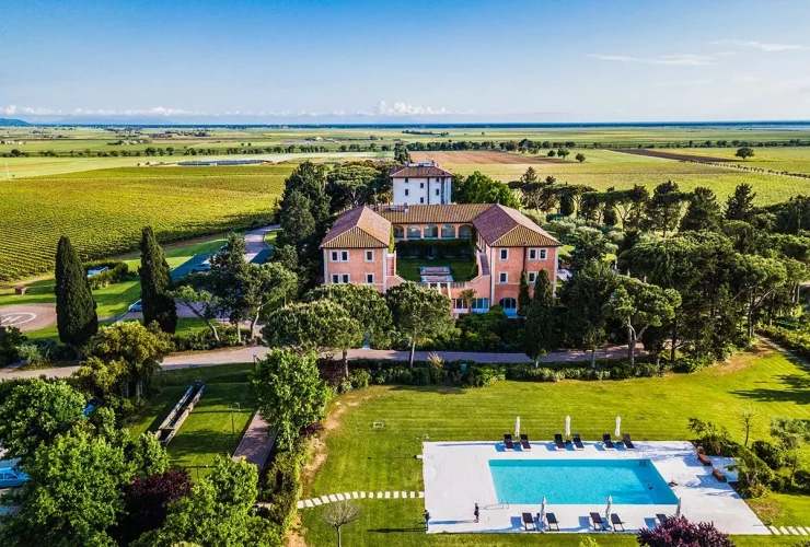 L’Andana Tenuta La Badiola: номинация «Лучший зарубежный отель для романтического отдыха» L’Andana Tenuta La Badiola, номинант на премию Travel Time Awards «Лучший зарубежный отель для романтического отдыха», фото