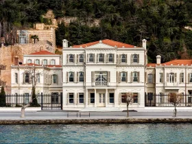 Здание отеля Six Senses Kocataş Mansions в Стамбуле, фото