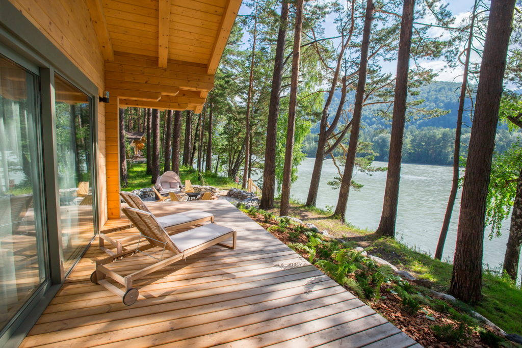  Grand Chalet Altay: номинация  «Лучшее премиальное шале»