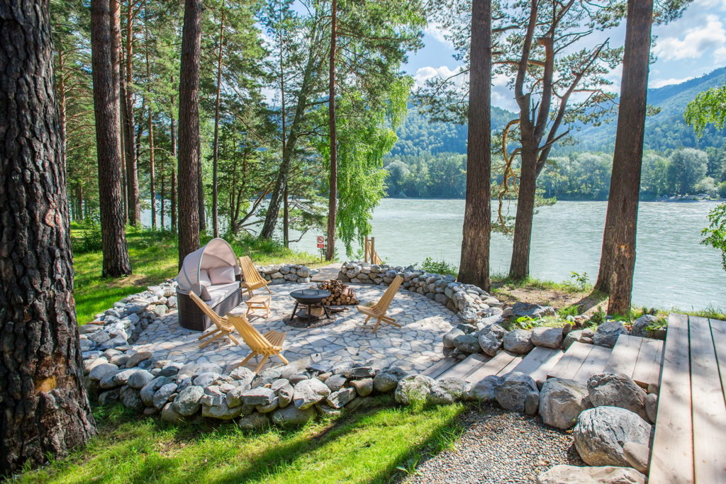  Grand Chalet Altay: номинация  «Лучшее премиальное шале»