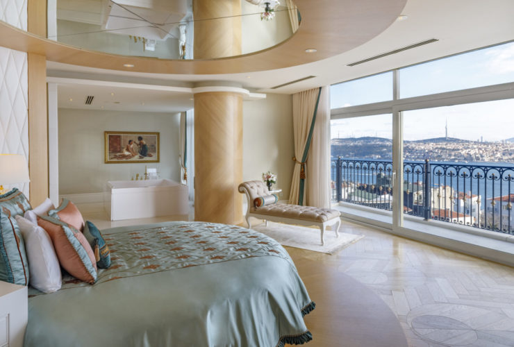 CVK Park Bosphorus Hotel Istanbul: номинация «Лучший президентский номер». CVK Park Bosphorus Hotel Istanbul: номинация «Лучший президентский номер».