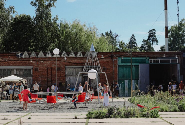 Проект «Гаражи» в Переделкине Проект «Гаражи» в Переделкине